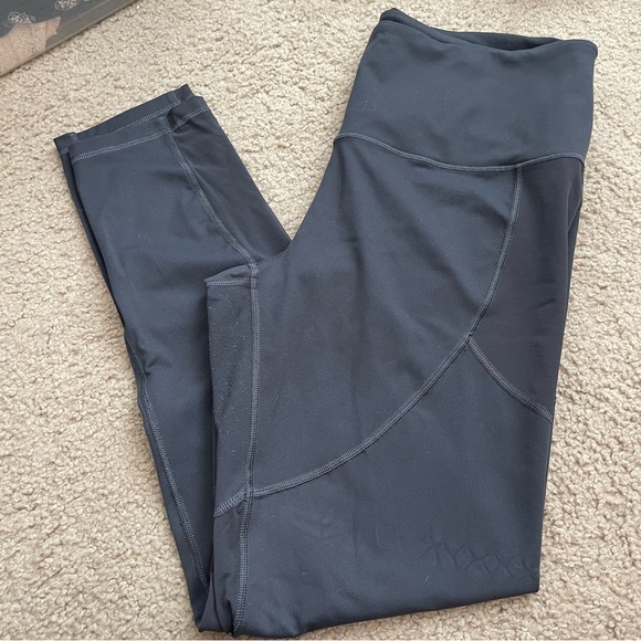 Victoria’s Secret leggings - Picture 2 of 5